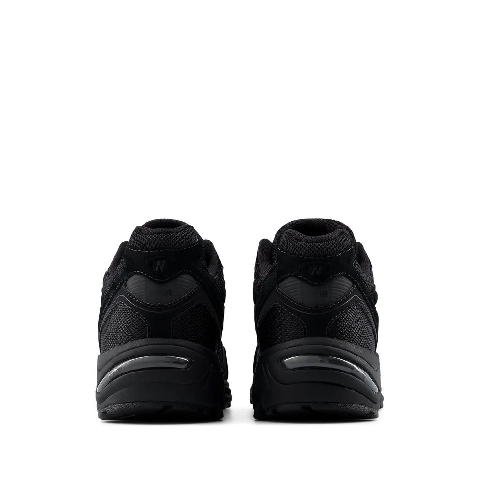 Unisex topánky New Balance U880R3PC - čierne