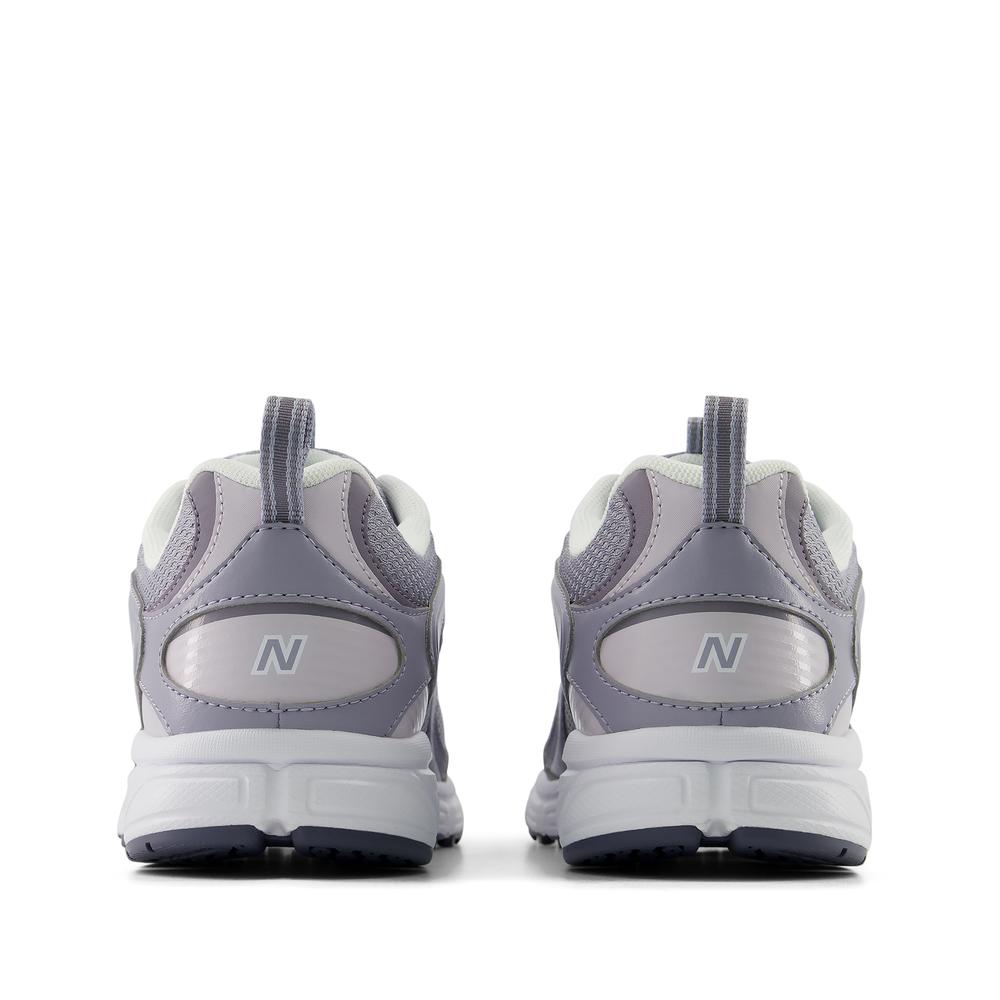 Dámske topánky New Balance W4082NR - fialové