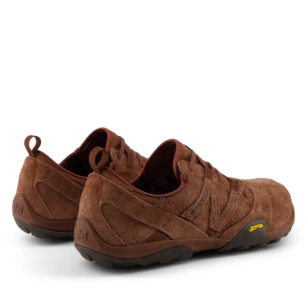 Unisex topánky New Balance Minimus MT10OPR - hnedé