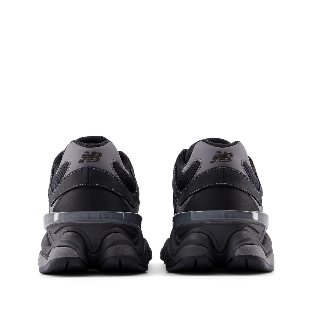 Unisex topánky New Balance New Balance U906079E - čierne