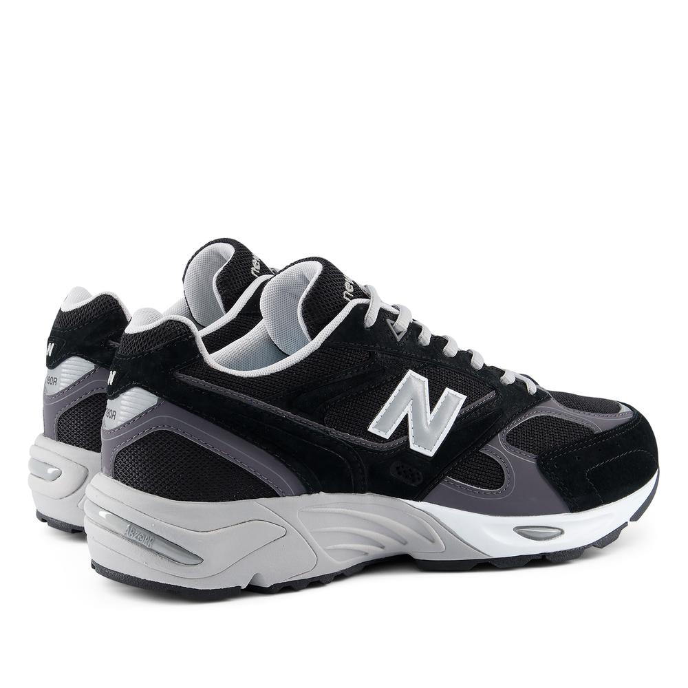 Unisex topánky New Balance U880R8EU - čierne