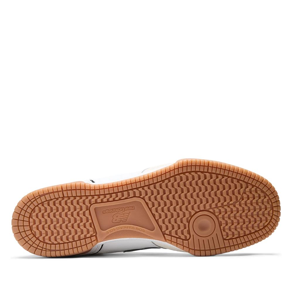 Pánske topánky New Balance Numeric NM600WTA - biele