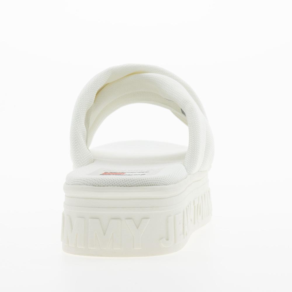 Klapky Tommy Jeans Lettering Flatform EN0EN02465-YBL - biele