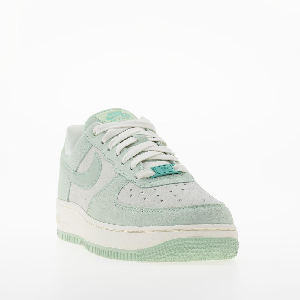 Dámske topánky Nike Air Force 1 '07 SE HQ1497-099 - zelené