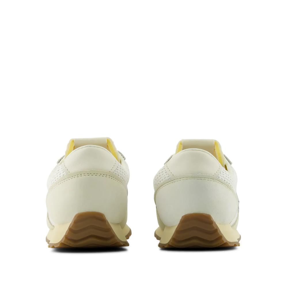 Unisex topánky New Balance U4712H3 - béžové