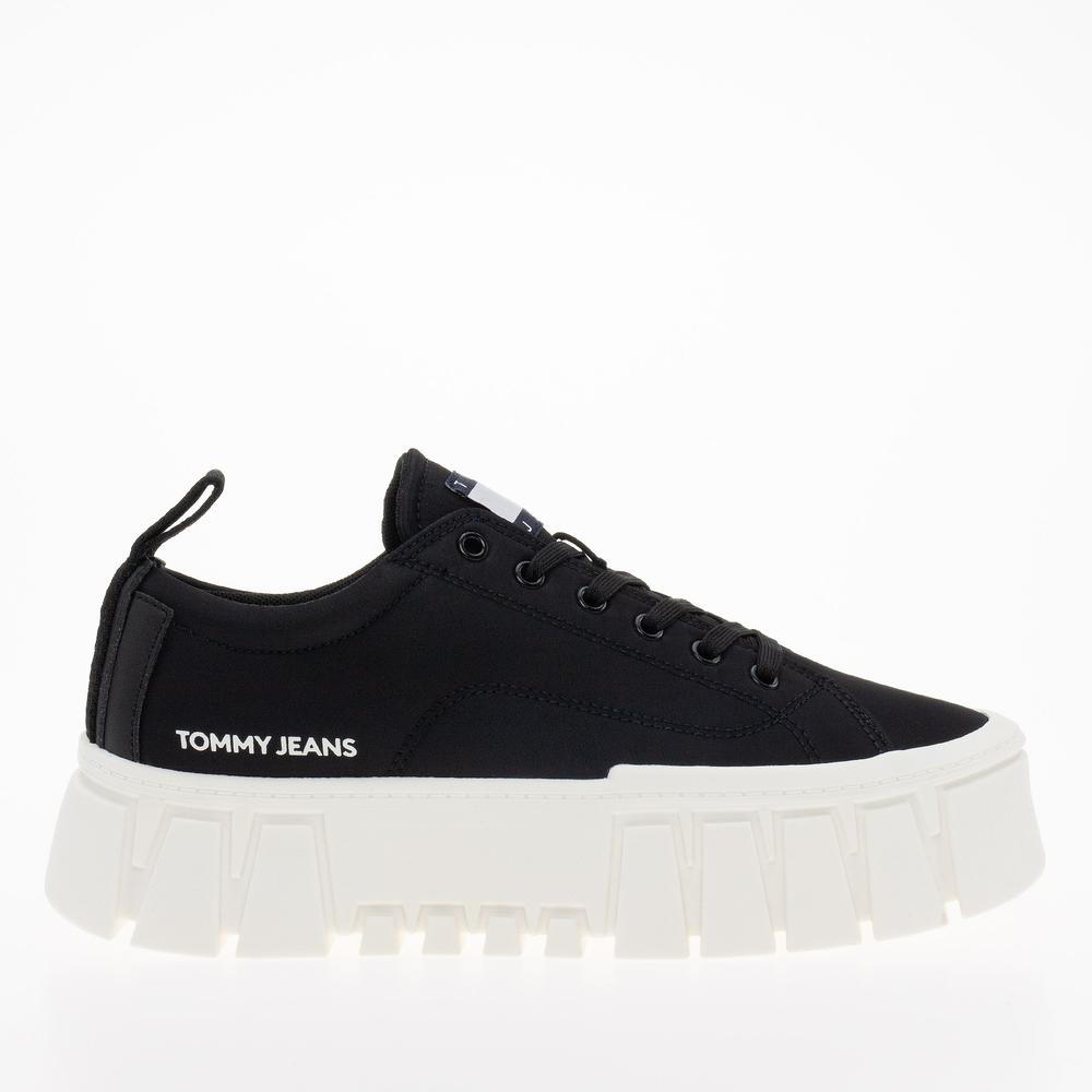 Topánky Tommy Jeans Recycled Cleat Chunky EN0EN02240-BDS - čierne