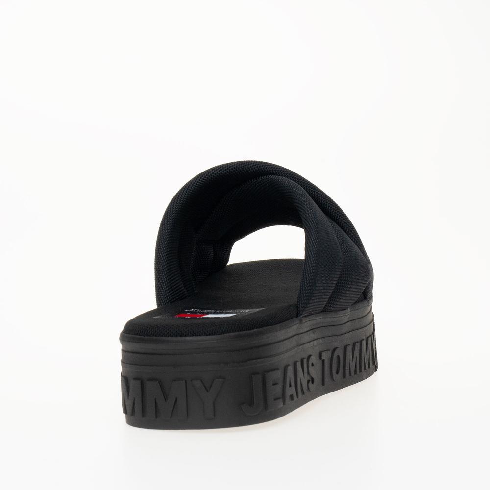 Klapky Tommy Jeans Lettering Flatform EN0EN02465-BDS - čierne