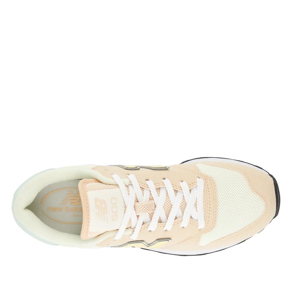 Dámske topánky New Balance GW500FG2 - béžové