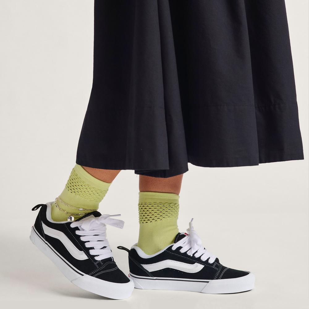Unisex topánky Vans KNU Skool VN0009QC6BT1M - čierne