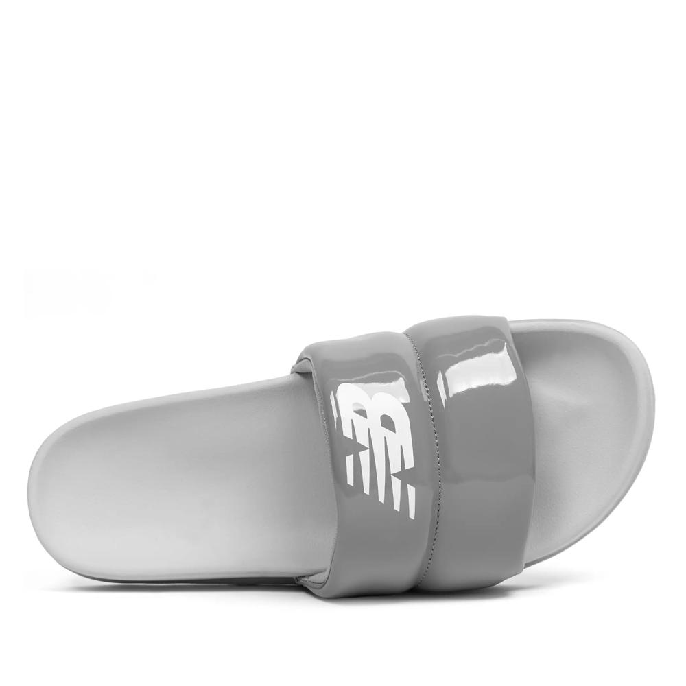 Klapky New Balance SWP200T3 - šedý