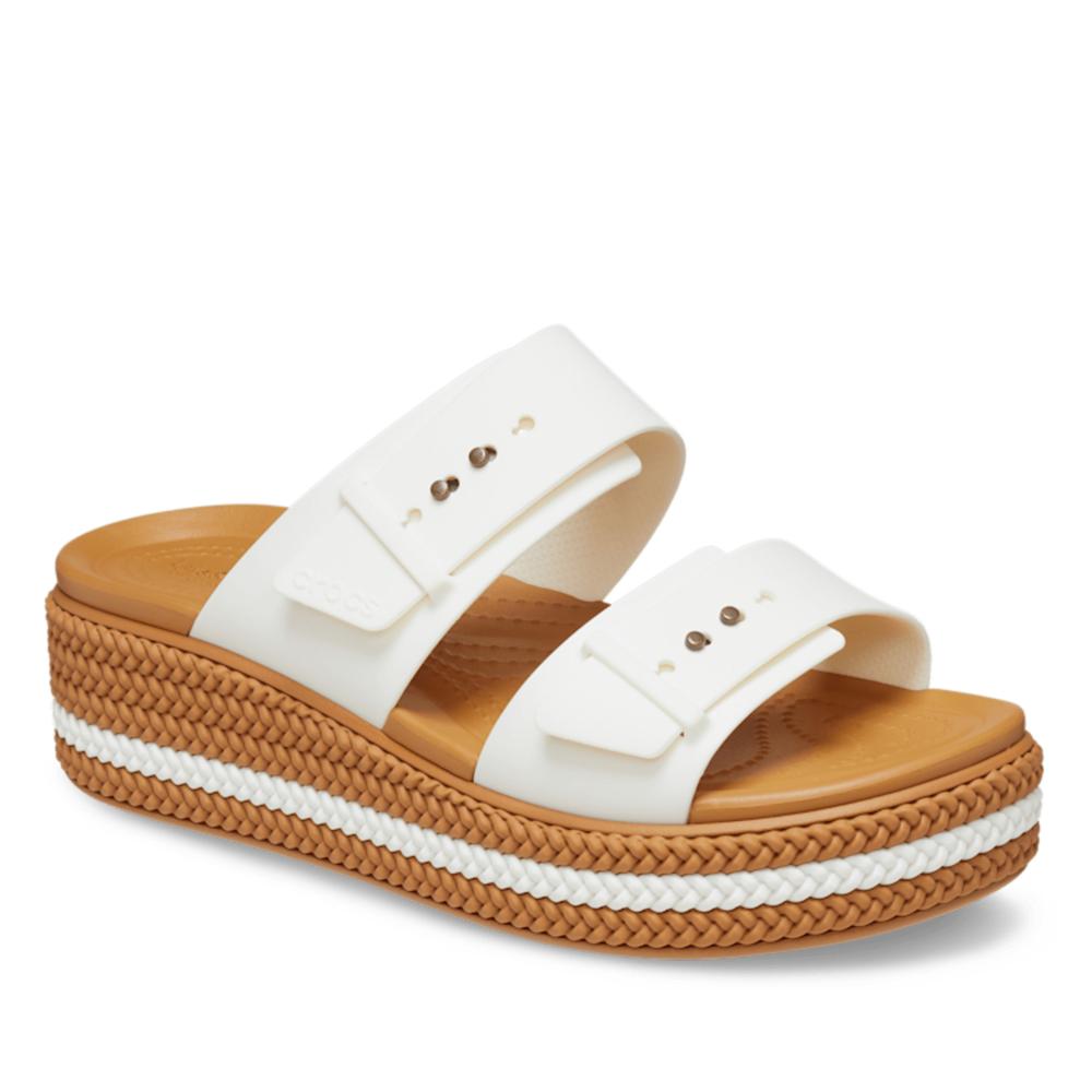 Klapky Crocs Brooklyn Woven Buckle Low Wedge 209978-0WV - biele