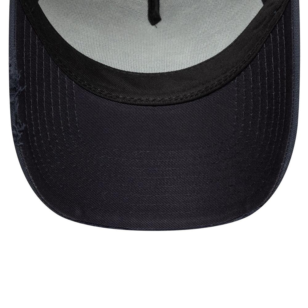 Čiapka pánske New Era Oval Canvas Distress Trucker 60771801 - tmavomodré