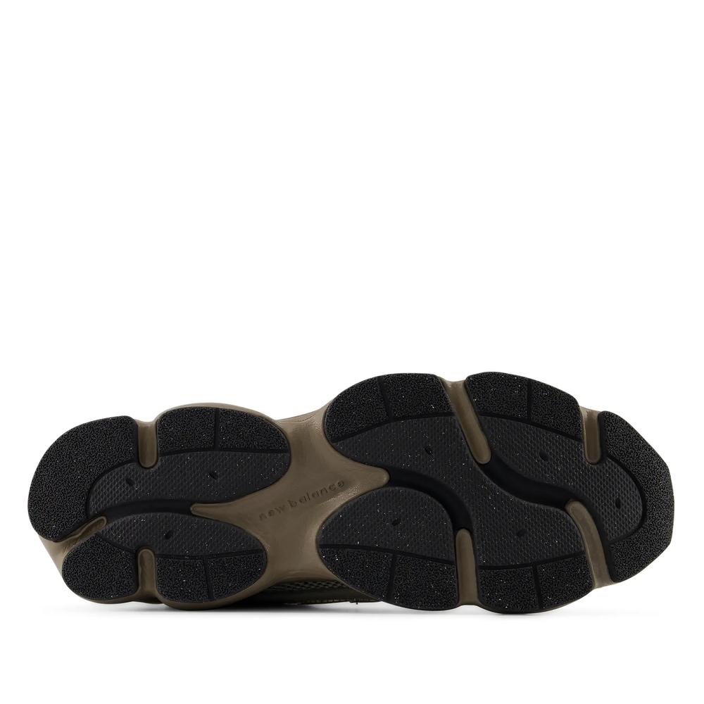 Unisex topánky New Balance M6034UU - hnedé