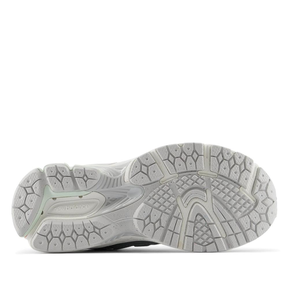 Detské topánky New Balance P19069T2 - mätové