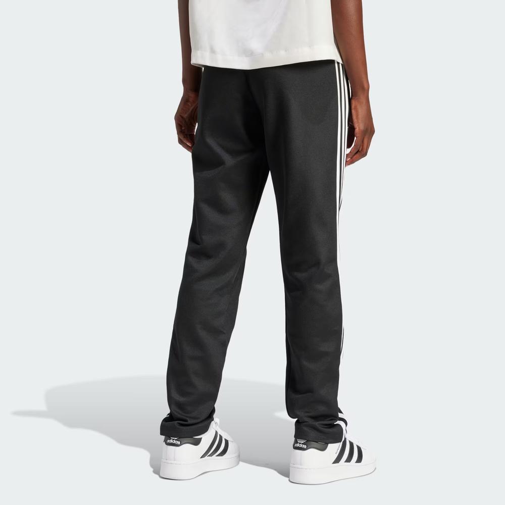 Nohavice adidas Originals Montreal IU2521 - čierne