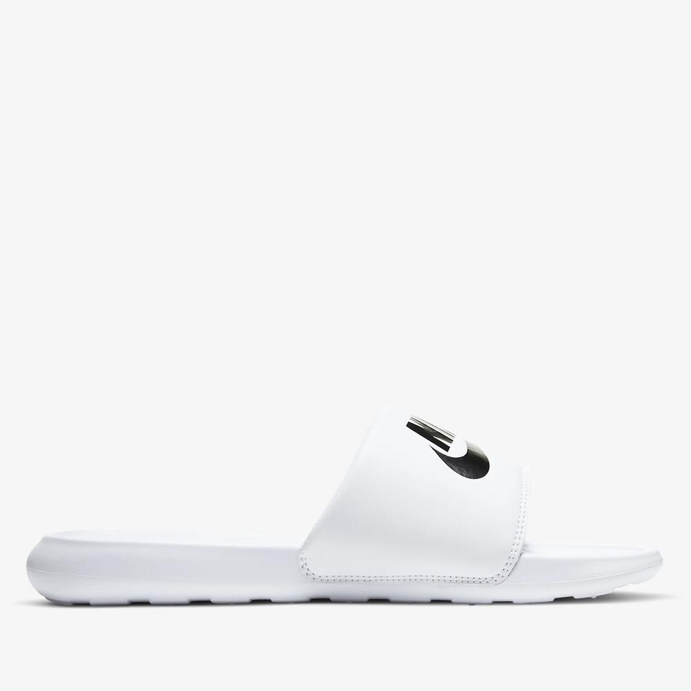 Klapky Nike Victori One CN9675-100 - biele