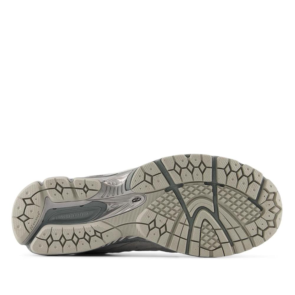 Unisex topánky New Balance Protection Pack Gore-Tex U200227R - šedý