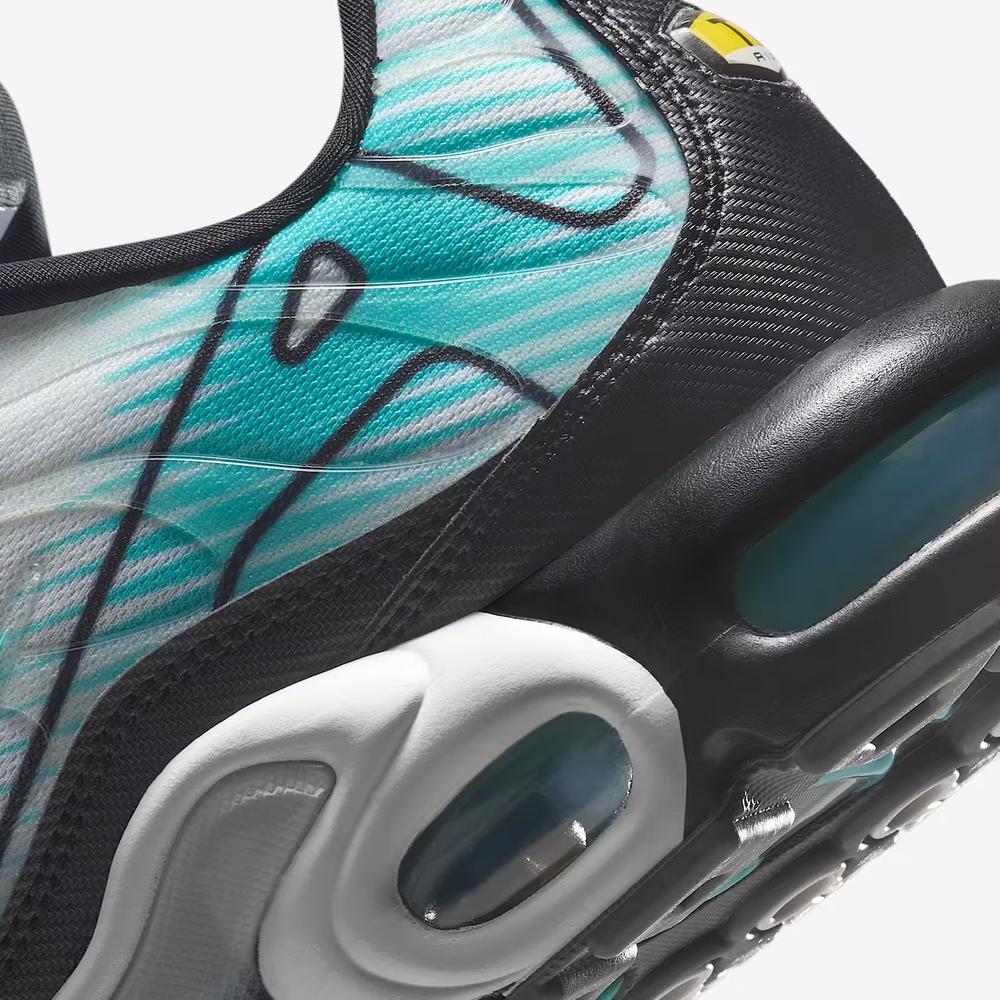 Pánske topánky Nike Air Max Plus HV6225-100 - biele