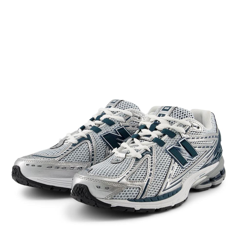 Topánky New Balance U1906RCE - strieborné