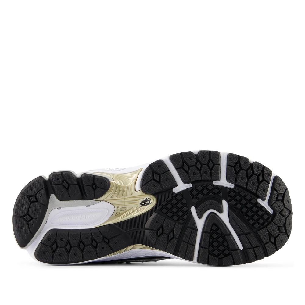 Detské topánky New Balance PC1906RA - strieborné