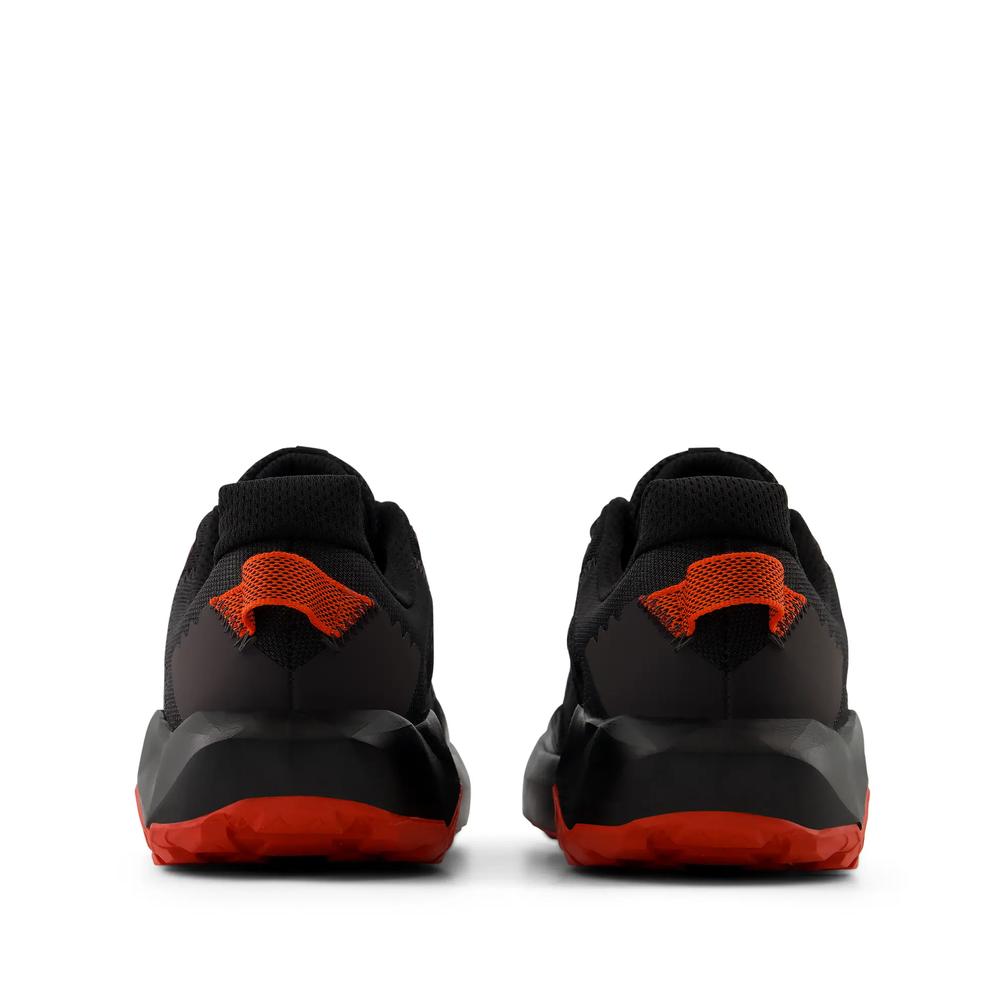 Pánske topánky New Balance DynaSoft Nitrel v6 MNTR1OX - čierne