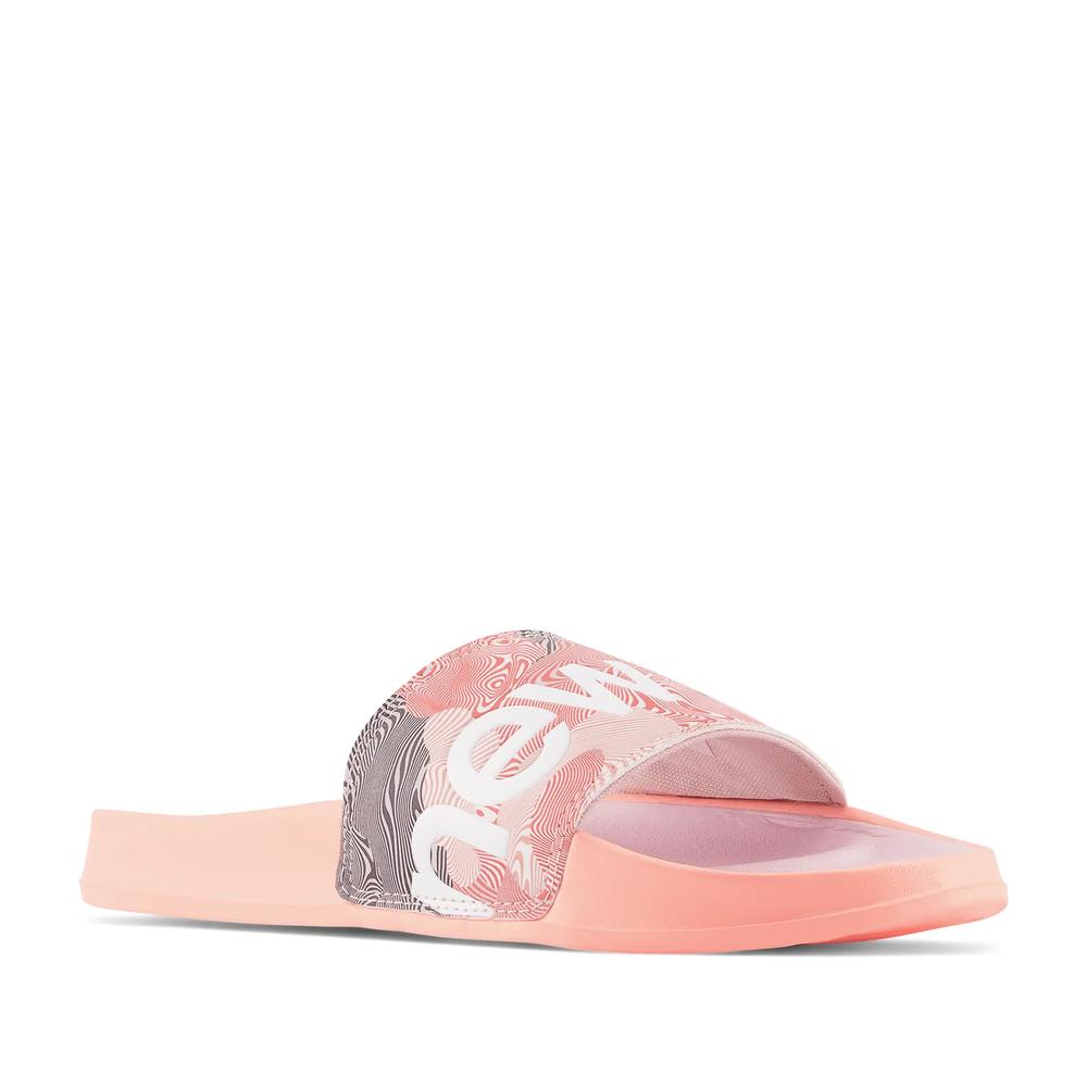 Šľapky New Balance SUF200P2 – pomarančové