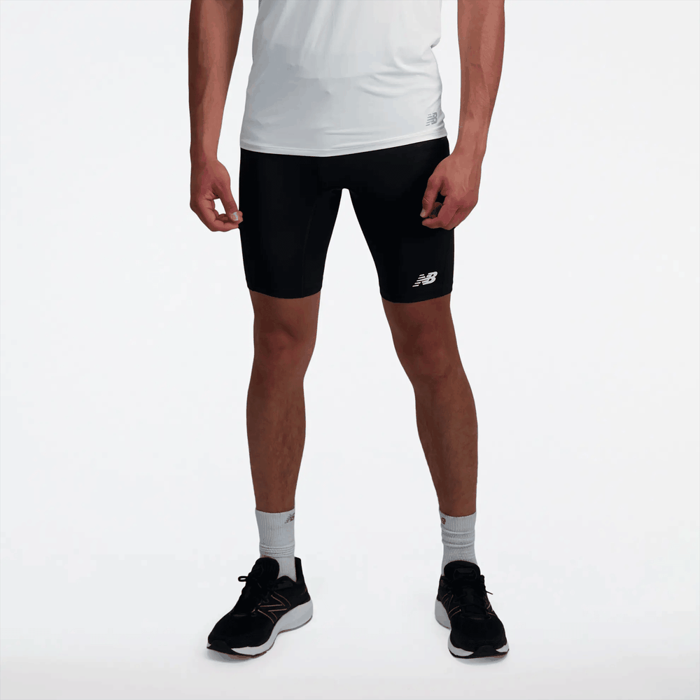Pánske šortky New Balance MS33283BK – čierne