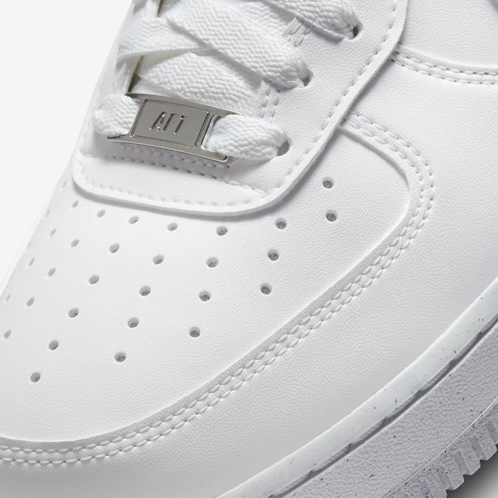 Dámske topánky Nike Air Force 1 '07 Next Nature DC9486-101 - biele