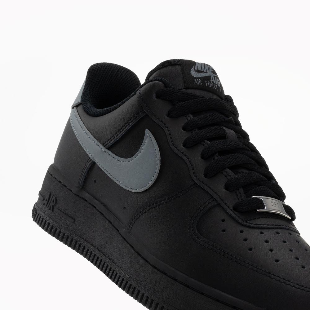 Pánske topánky Nike Air Force 1 '07 Essential FJ4146-003 - čierne