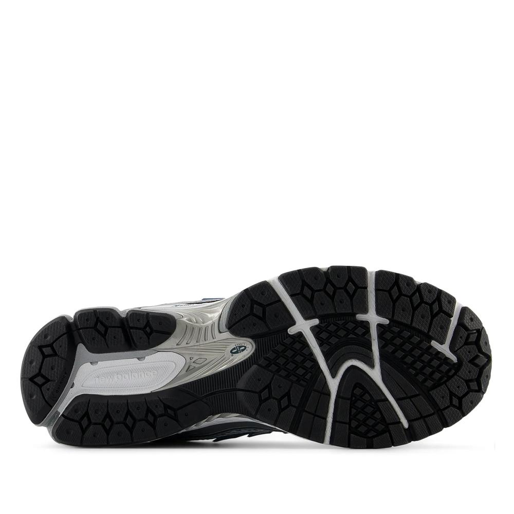 Topánky New Balance U1906RCE - strieborné