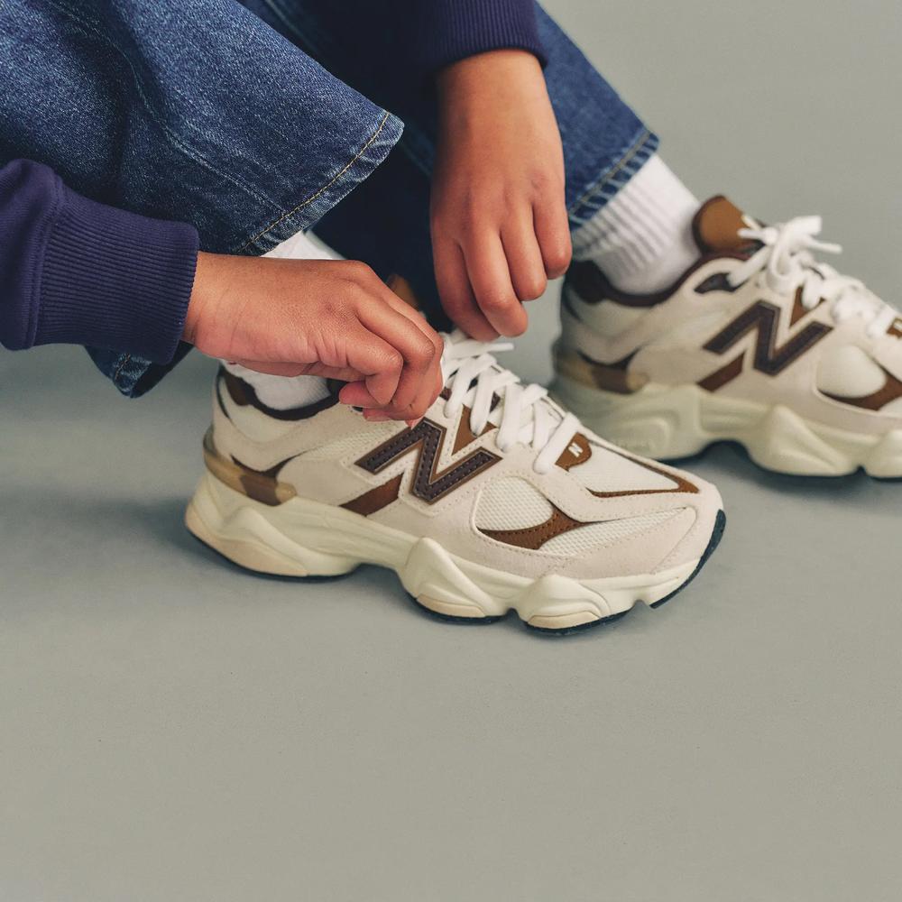 Detské topánky New Balance G90609SI - béžové