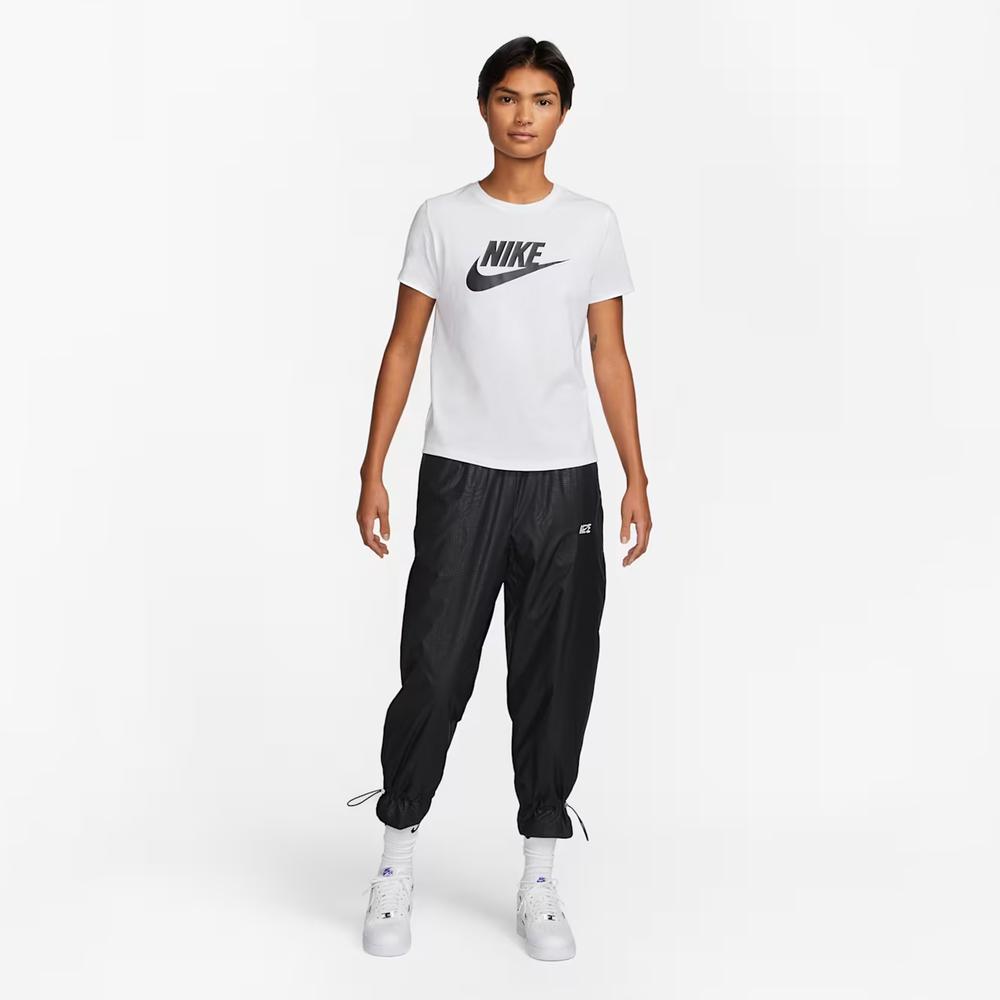 Tričko Nike Sportswear Essentials DX7906-100 - biele