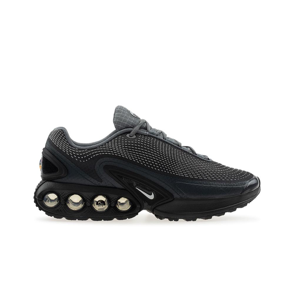 Topánky pánske Nike Air Max DN HQ3816-001 - čierne