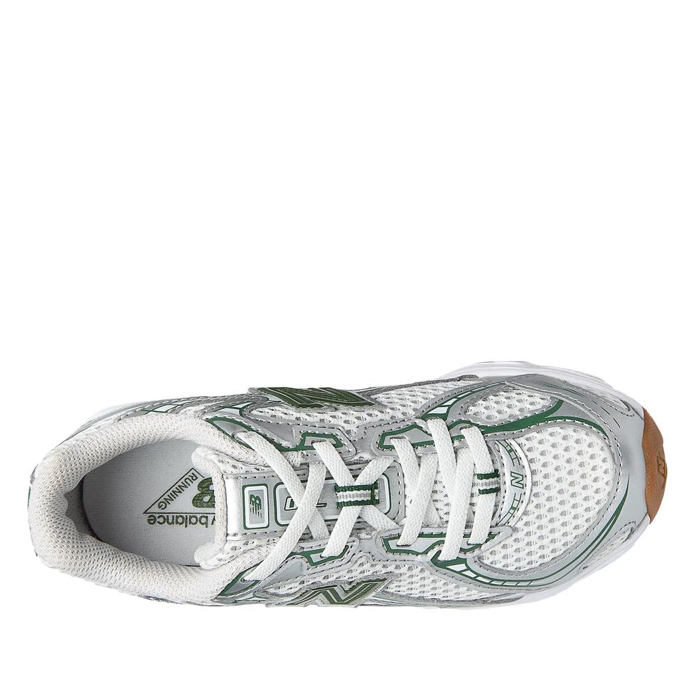 Detské topánky New Balance PZ740SF - strieborné