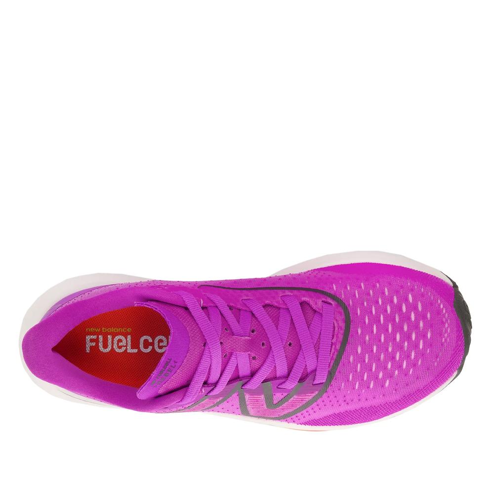 Topánky New Balance FuelCell Rebel v3 WFCXCR3 - ružové