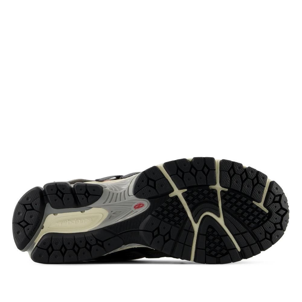 Unisex topánky New Balance U19066U8 - hnedé