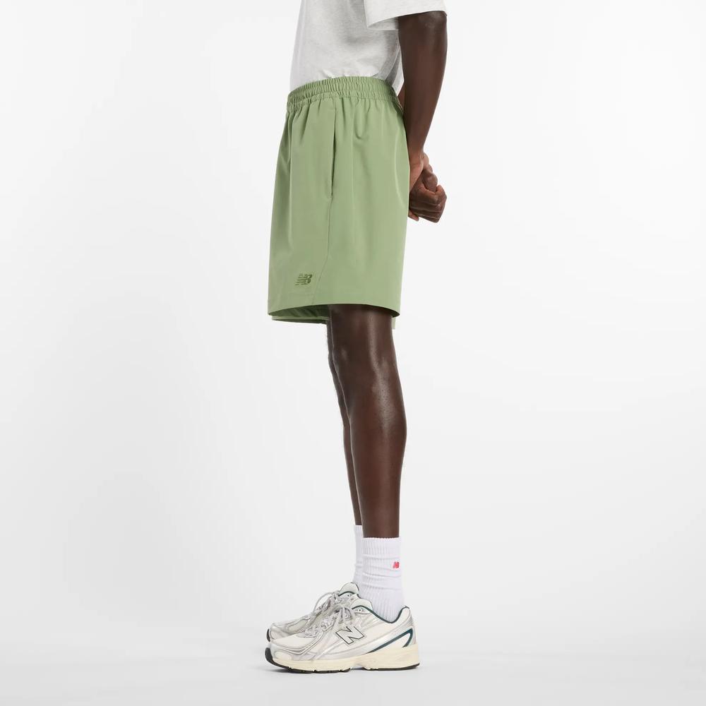 Pánske šortky New Balance MB6174CDAAR - zelené