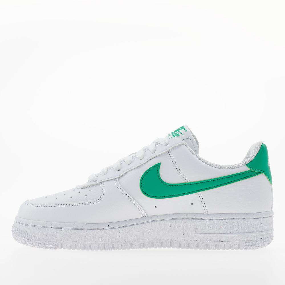 Dámske topánky Nike Air Force 1 '07 Next Nature DV3808-108 - biele