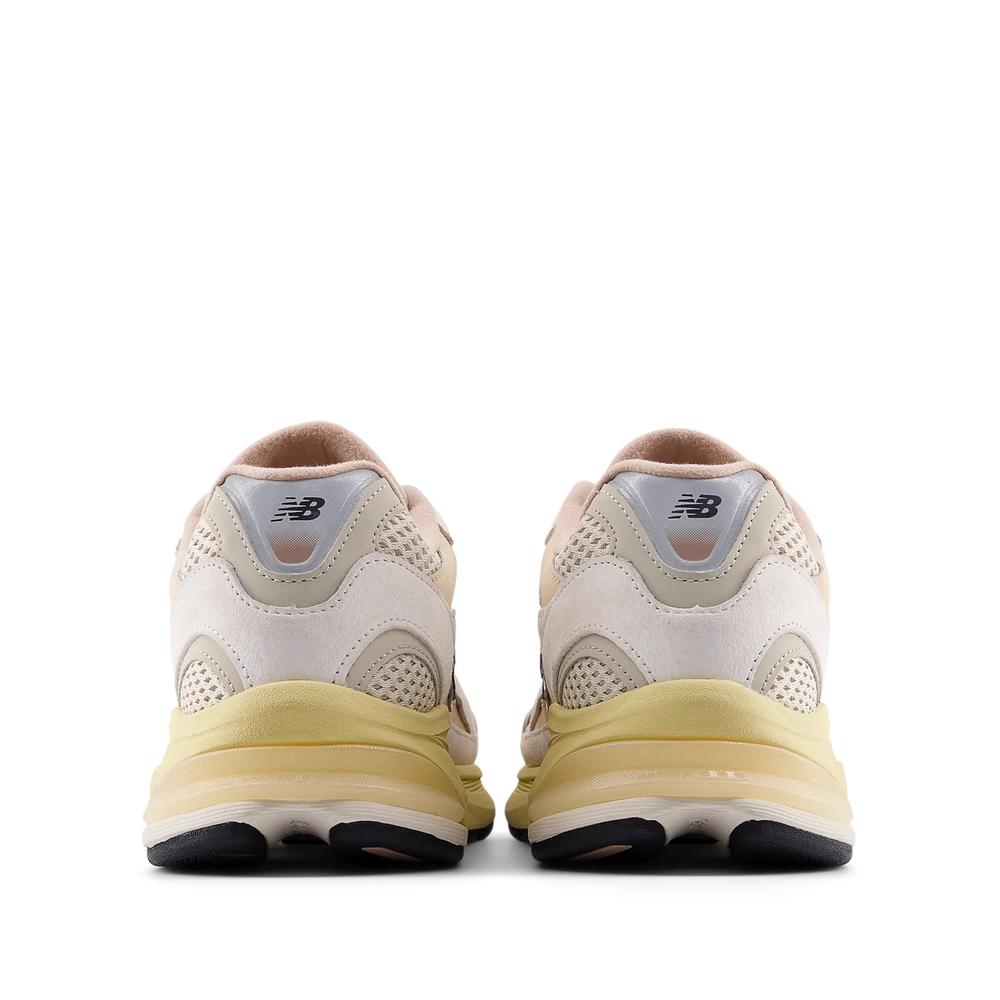 Unisex topánky New Balance U2010SGR - béžové