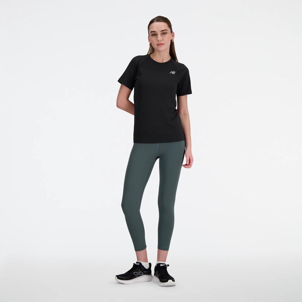 Dámske tričko New Balance WT41123BKH - čierne