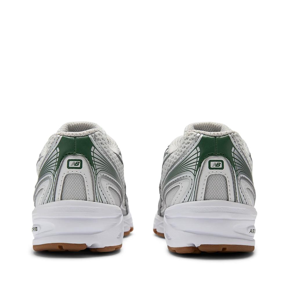 Detské topánky New Balance PZ740SF - strieborné