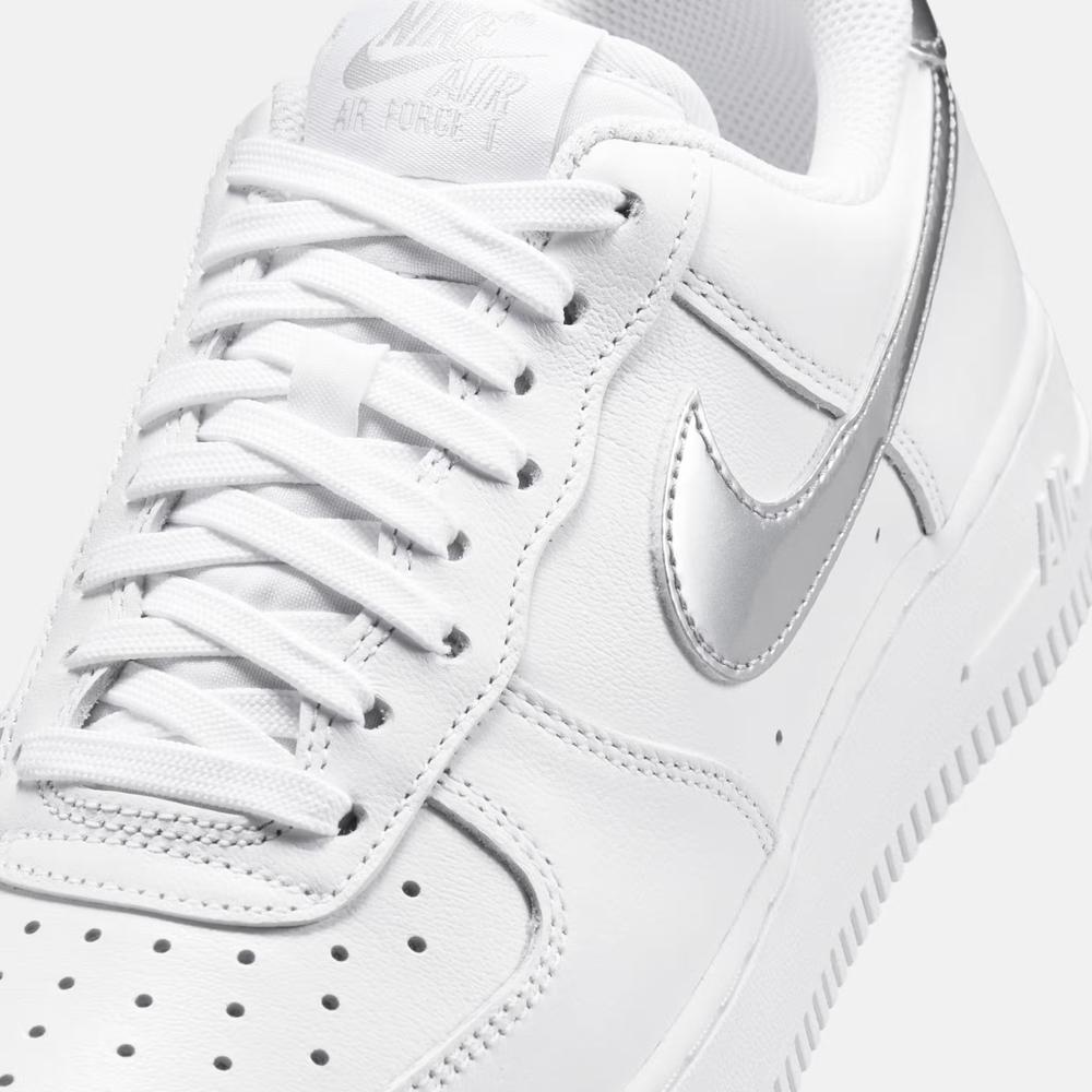 Dámske topánky Nike Air Force 1 '07 SE IV5102-100 - biele
