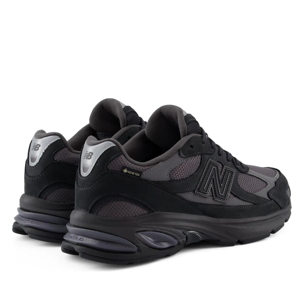Unisex topánky New Balance U20105IS - čierne