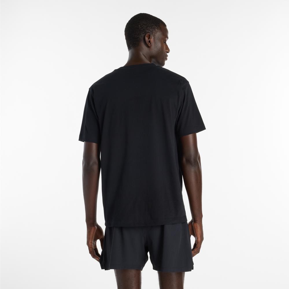 Pánske tričko New Balance Vortex Performance MT6164W1BK - čierne