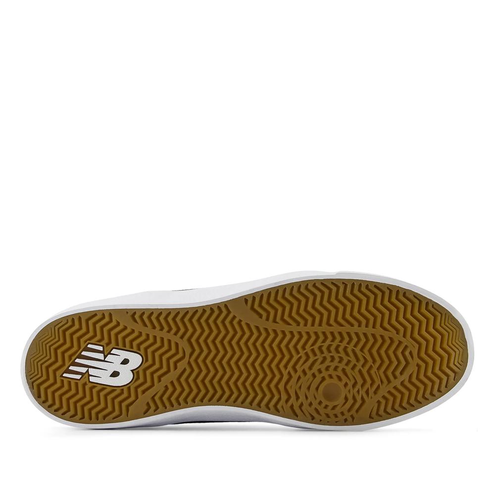 Pánske topánky New Balance Numeric NM417LWW - biele