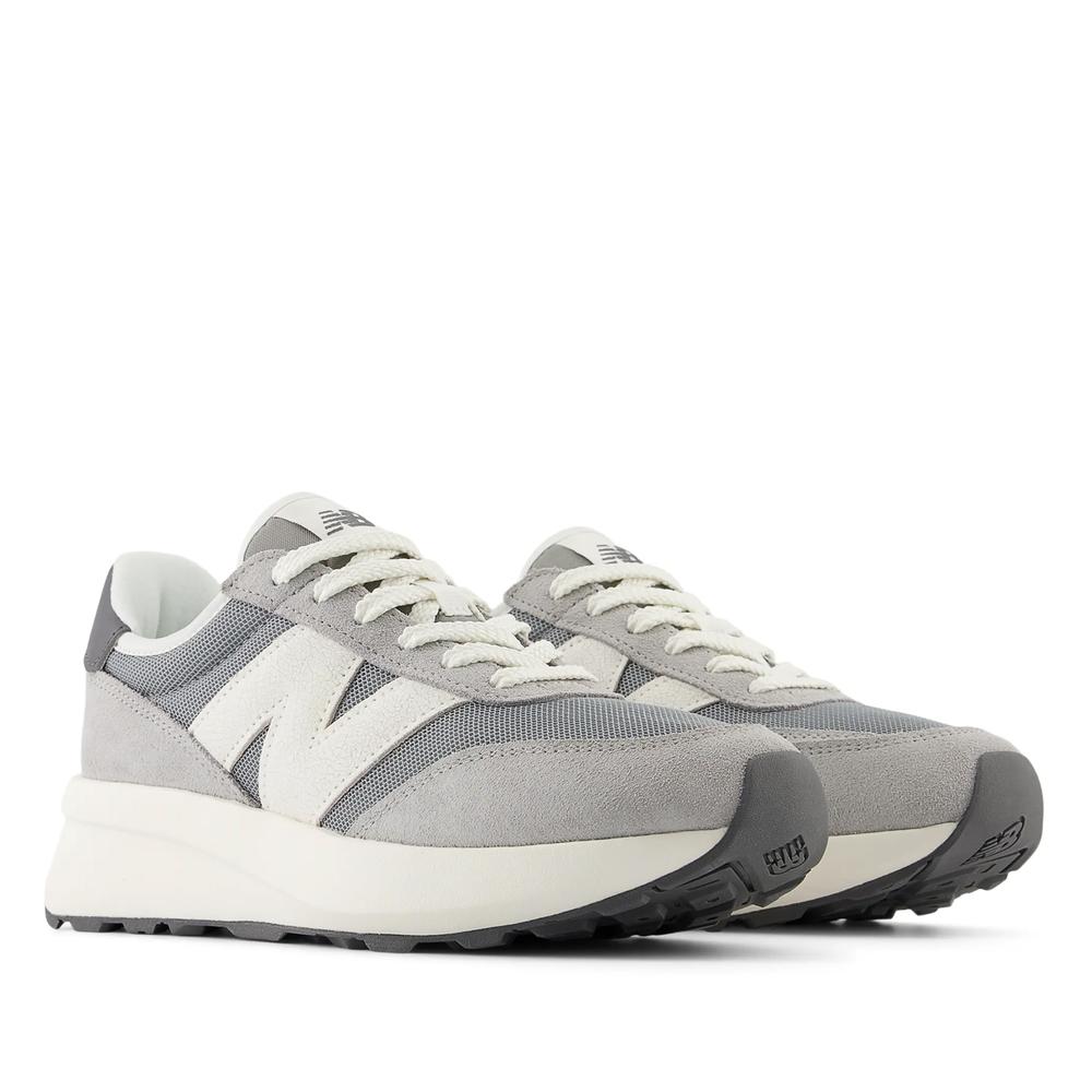 Topánky New Balance GS370AH - šedý