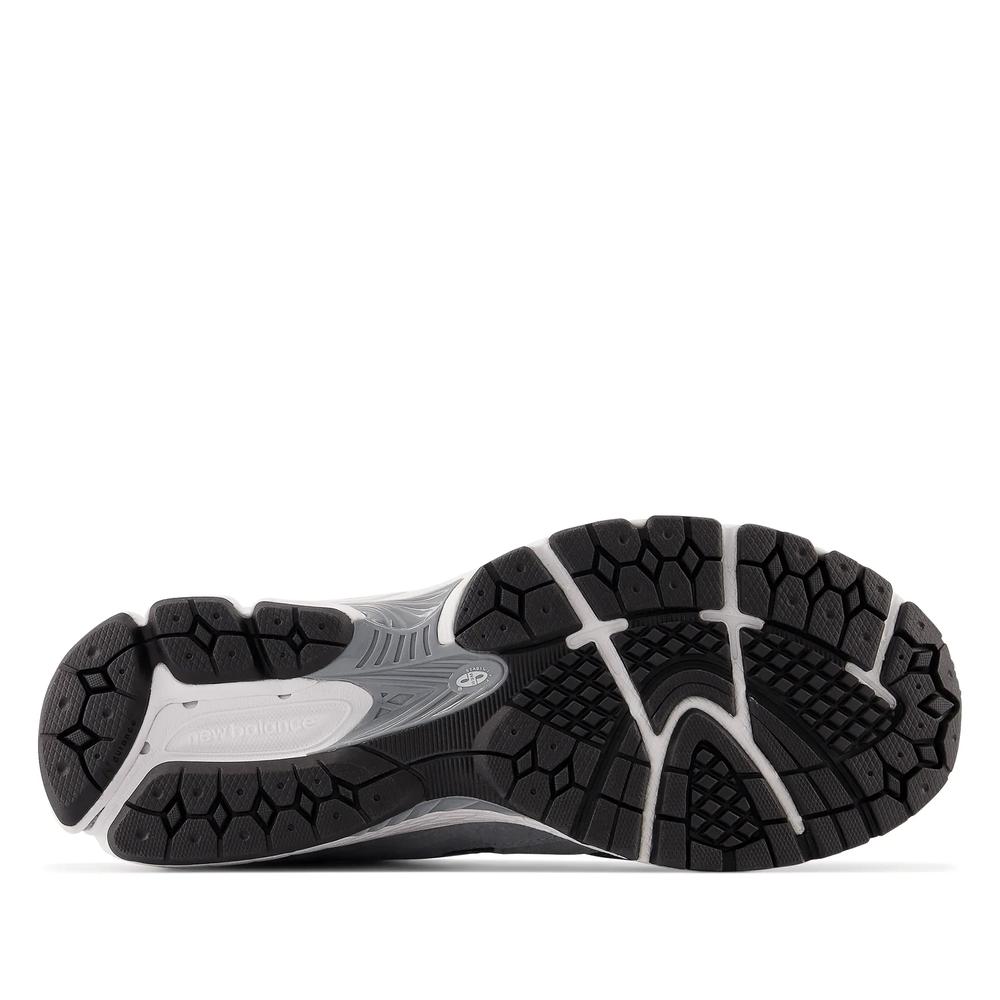 Pánske topánky New Balance M2002RST – sivé