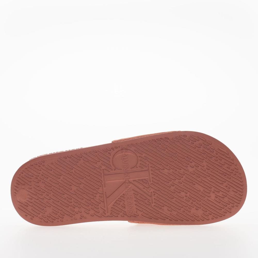 Klapky Calvin Klein Slide Monogram Hardware YW0YW01713-GAM - pomarančové