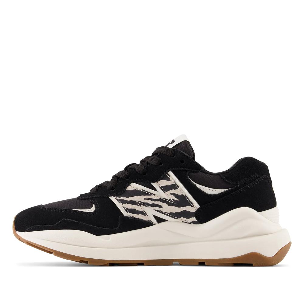 Topánky New Balance W5740APA - čierne