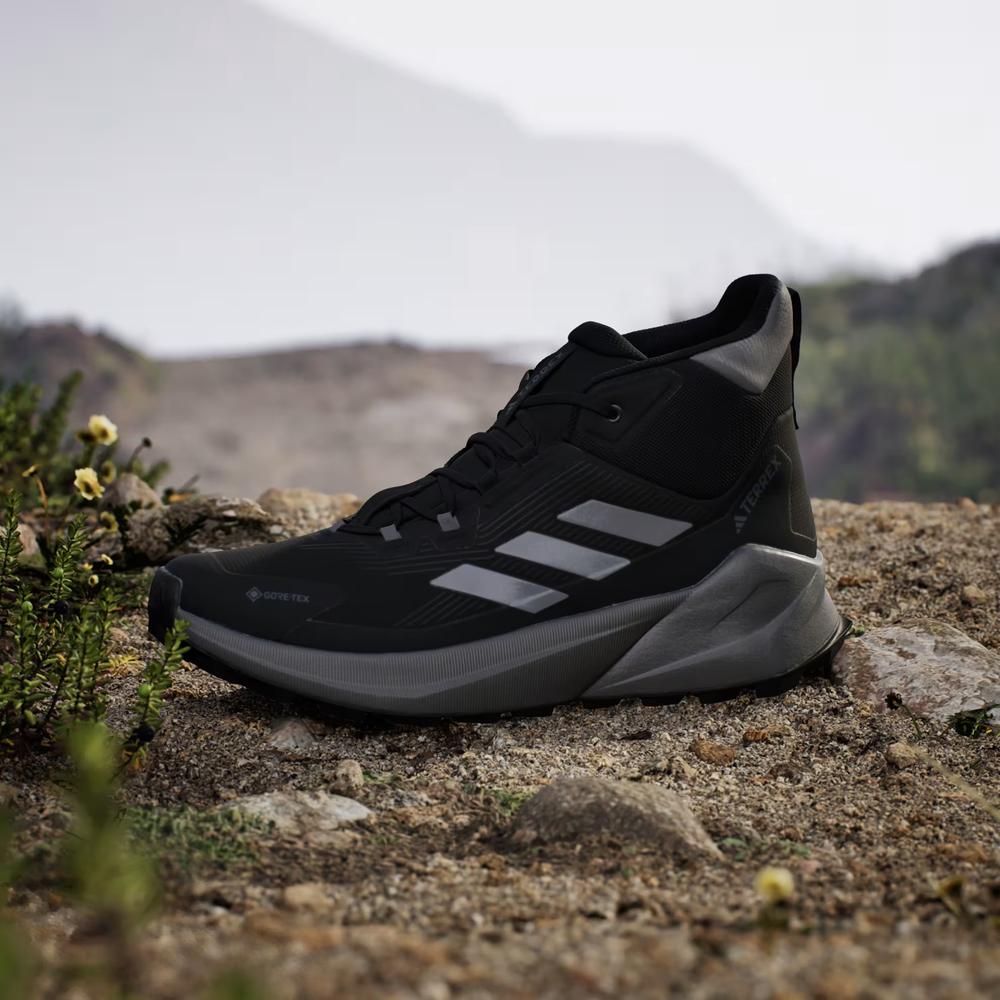 Topánky pánske adidas Terrex Trailmaker 2.0 Mid Gore-Tex Hiking IE9062 - čierne